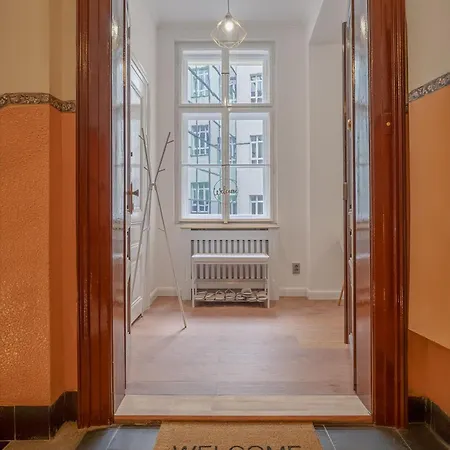 Apartamento Prekrasny 2bdr Na Praze 1 *