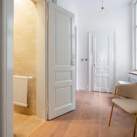 Prekrasny 2bdr Na Praze 1 Apartamento