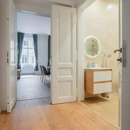 Prekrasny 2bdr Na Praze 1 Apartamento
